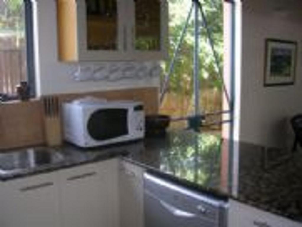 เฟรแมนเทิลฮอลเดย์แอคคอมโมเดชั่น Apartment ฟรีแมนเทิล ห้อง รูปภาพ