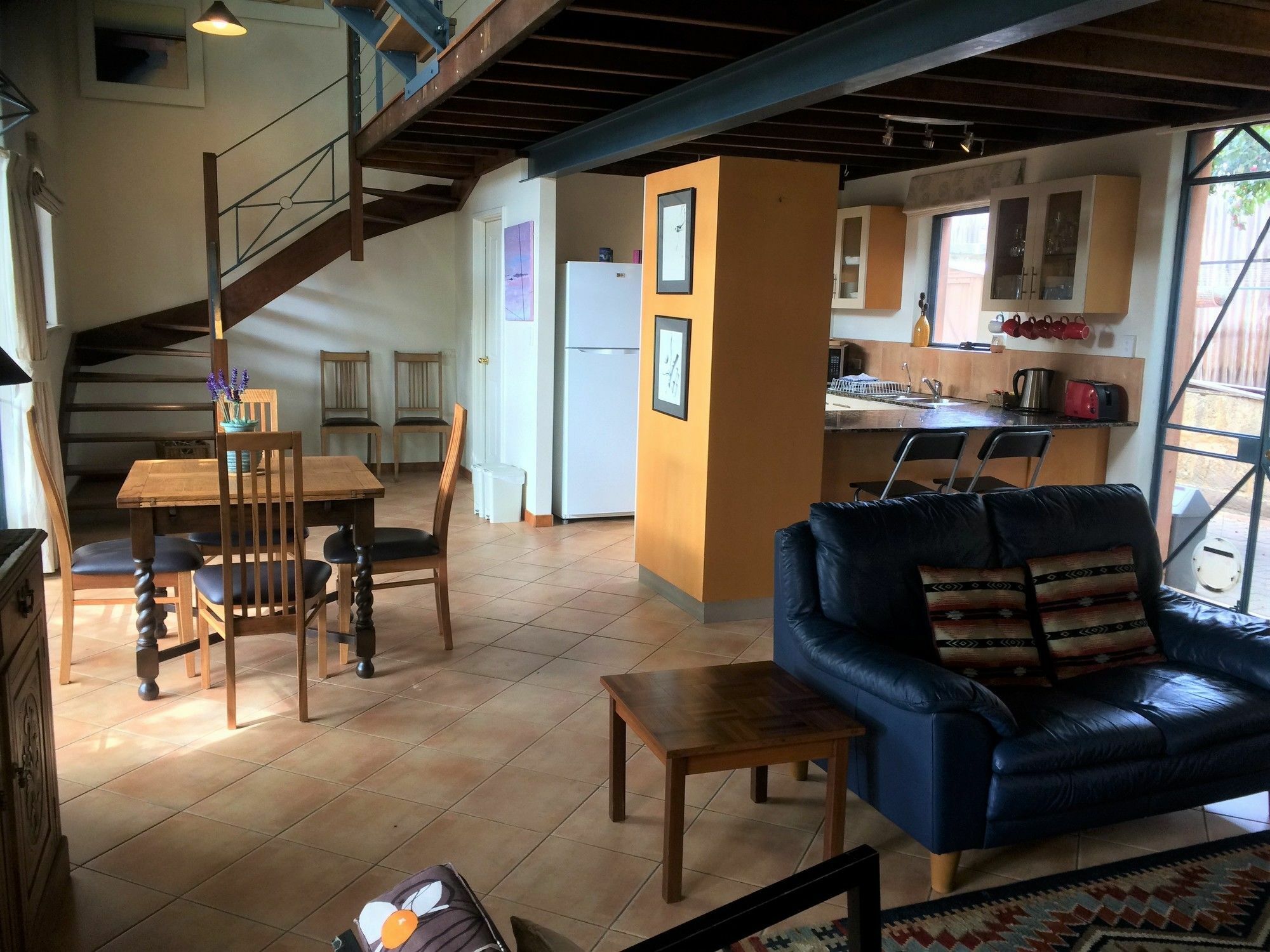 เฟรแมนเทิลฮอลเดย์แอคคอมโมเดชั่น Apartment ฟรีแมนเทิล ภายนอก รูปภาพ